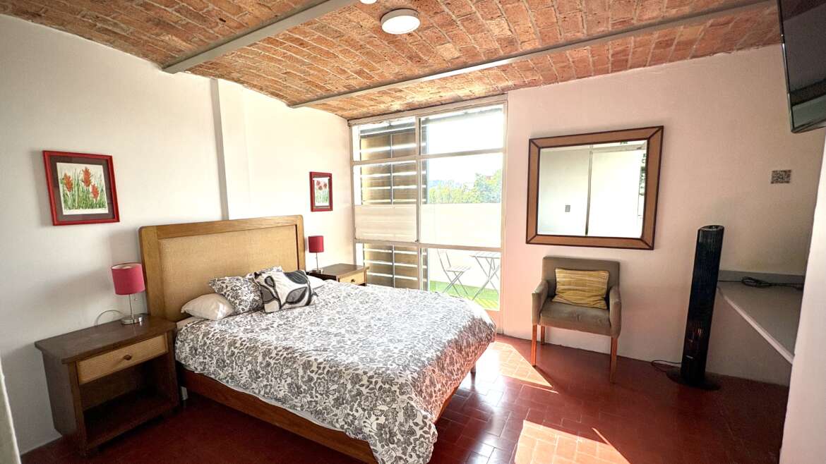 Double Room Suite with bathroom and terrace